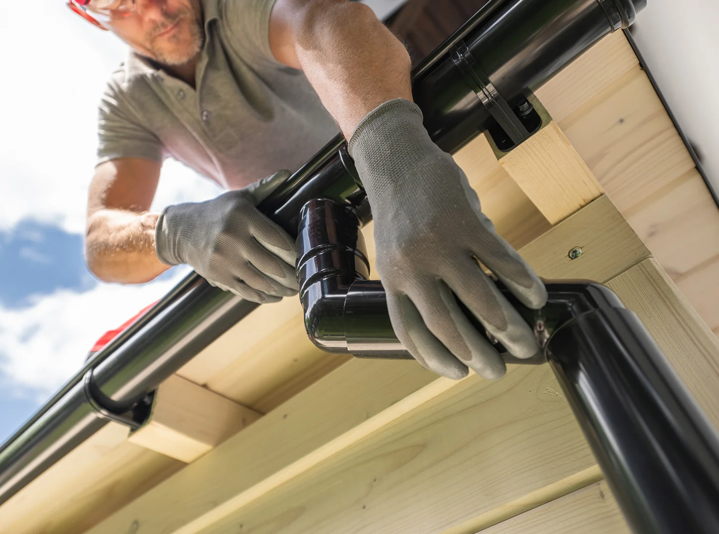 Gutter Cleaning & Repair